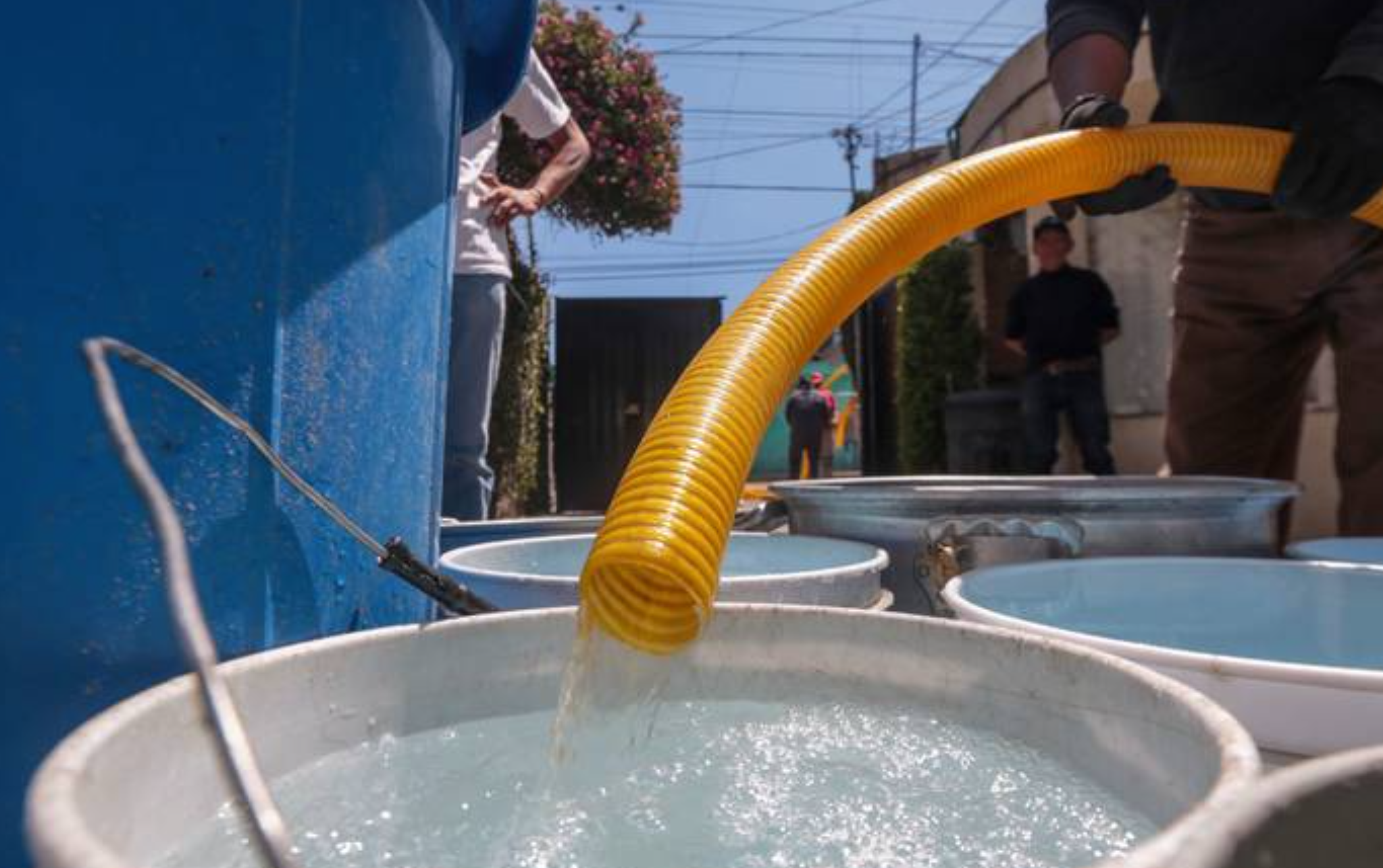 ‘Fue identificado y cerrado el origen del problema’, afirma Batres sobre agua contaminada